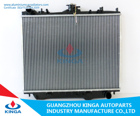China O carro fresco do motor parte o radiador para o rodeio 3.2L 98 - 03 o axioma 02 - 04 de Isuzu fornecedor