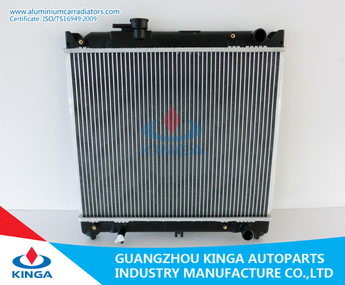 China Radiadores feitos sob encomenda de alumínio do carro para Suzuki VITARA '88 - 97 OEM 17700-60A00/60A11/60A12 17700 de TA01 G16A - 85C01 fornecedor