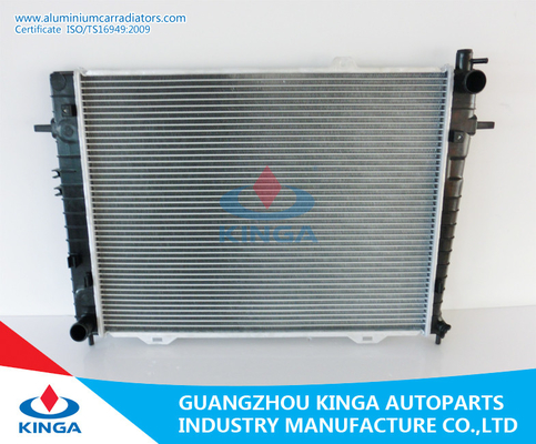 China Radiadores automotivos das peças de automóvel para OEM 25310 de Hyundai TUCSON '04 - TA 2E570/2E550 fornecedor