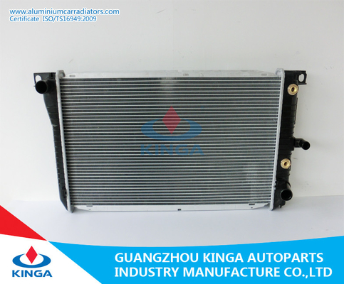 China 21410-51E00/55E00/55E01 radiador do AZULÃO-AMERICANO '87-91 U12MT Nissan para o sistema de refrigeração fornecedor