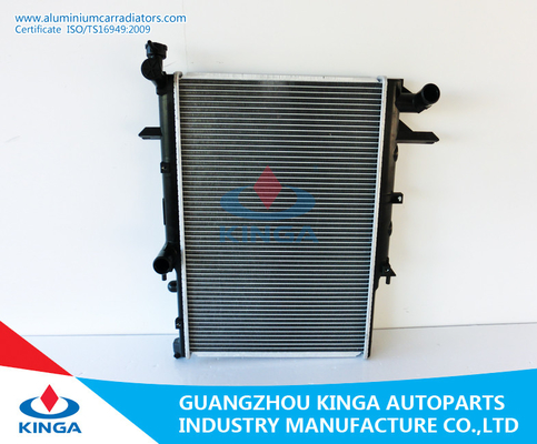 China O radiador de alumínio de venda quente cabe os BONGOS SD59T'97-99 de MAZDA usados para o sistema de refrigeração automotivo fornecedor