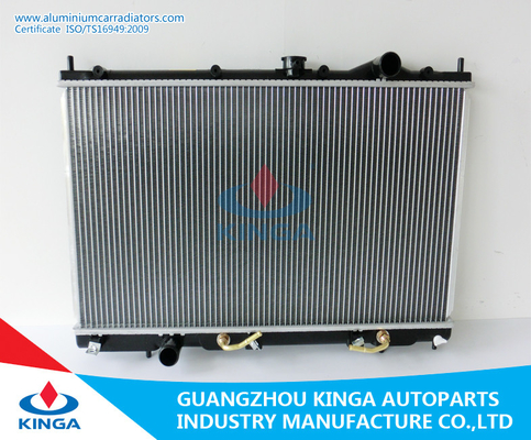 China Radiador de Mitsubishi do radiador do carro do clássico do lanceiro 03 para o sistema de refrigeração fornecedor