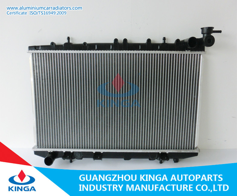 China Radiador de Nissan para o radiador refrigerando do carro da TA de Nissan INFINITI'98-00 G20 fornecedor