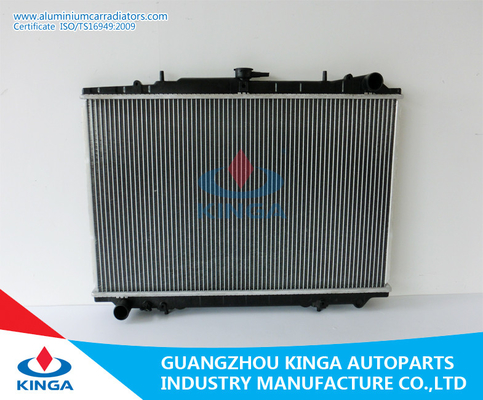 China Radiador do alumínio do desempenho da TA J30 do radiador 89-94 de Nissan Maxima das peças de automóvel fornecedor