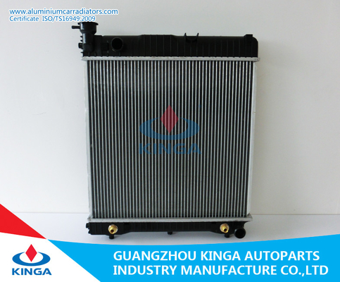 China Ano 68 - 77 do radiador do automóvel 207D/209D/307D do Benz de Mercedes fornecedor