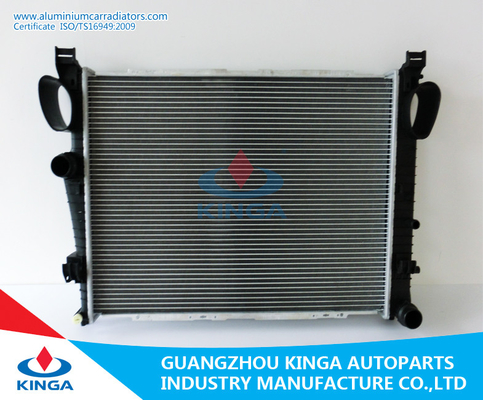 China Transmissão W215/S550 manual feita sob encomenda do Benz de Mercedes do radiador do núcleo de alumínio auto fornecedor