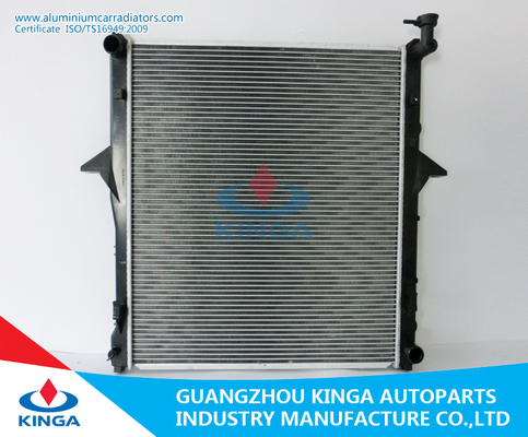 China Todos os radiadores de alumínio Kia Sorento 3,3 de Hyundai/3,8' auto radiador 07-09 tubular fornecedor