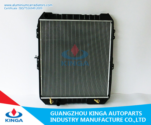 China TOYOTA HILUX KB-LN165 '97-99 em radiadores automotivos 12 meses de garantia fornecedor