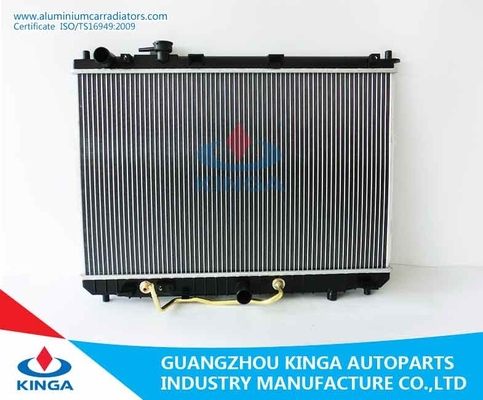 China Auto substituição KIA CARENS OK2FV-15-200A de MPV 2,0' 02 do radiador do carro das peças sobresselentes EM fornecedor