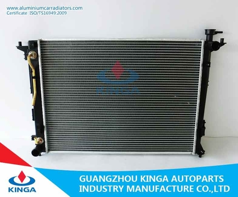China radiador do motor 25310-2Z100 automotivo para HYUNDAI IX35 2010 - EM fornecedor
