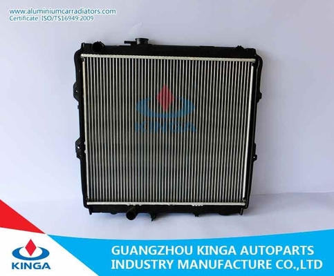 China Radiadores PA26/32/36 do automóvel do aquecimento de água da TA do recolhimento LN147'97 de Toyota Hilux fornecedor
