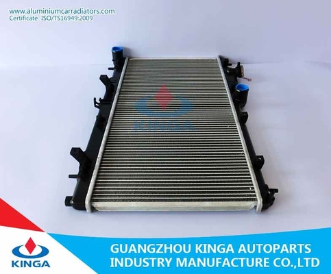 China APÓS o radiador de alumínio INTEGRA de Honda do MERCADO '94-00 DB7/B18C EM fornecedor