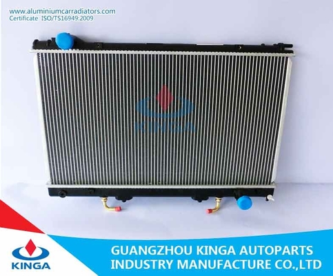 China JZS147 substituição do radiador da TA Toyota de LEXUS '95 - 98 com sistema de refrigeração da aleta do tubo fornecedor