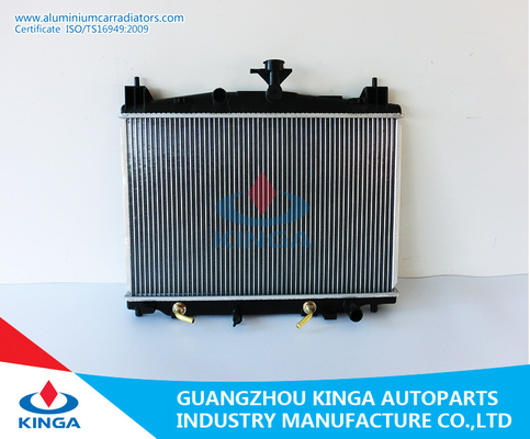 China Radiador PLÁSTICO das peças de automóvel do radiador de Mazda para Mazda 2 2008 EM fornecedor