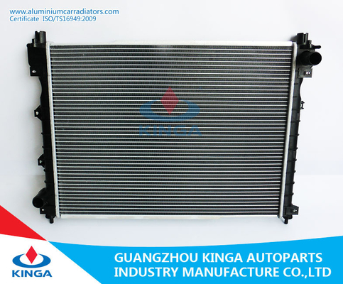 China Substituição fantástica profissional do radiador do carro do radiador da TA de Land Rover L'10-13 do baixo preço auto fornecedor