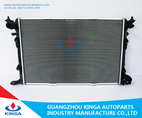 China O radiador de alumínio feito sob encomenda das peças sobresselentes do carro substitui AUDI modelo A6 (C7) 2.8/3.0T 10 após o mercado fornecedor