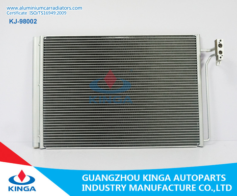 China Abra o tipo condensador de alumínio da C.A. do automóvel de RANGE ROVER (02-) COM OEM JRW000020 fornecedor