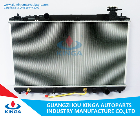 China CAMRY'06-09 VBC 40 em OEM de alumínio 16400-0H291/0H220 dos radiadores do carro do elevado desempenho fornecedor