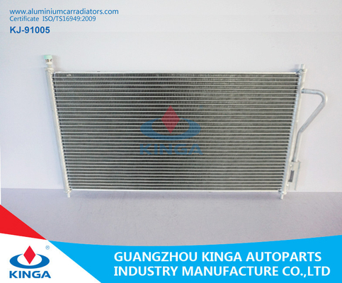 China Alumínio 100% do material do OEM 1106888 do condensador da C.A. de FORD FOCUS (98-) auto testado fornecedor