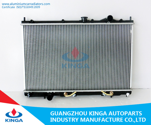 China Auto radiador de alumínio pequeno de Mitsubushi dos radiadores para Lancer'03 em KJ-14171 fornecedor