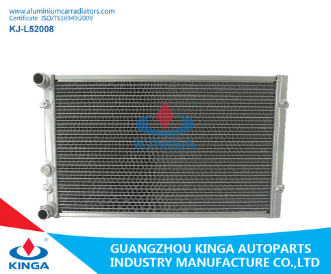 China Radiadores de alumínio do carro do cruzamento de fluxos para OEM 1J0121253J/1J0121253Q da TA de OCTAVIA de SKODA fornecedor