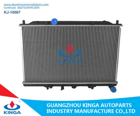 China Elevado desempenho 2014 de alumínio dos radiadores 24566192 de Baojun 730 auto fornecedor