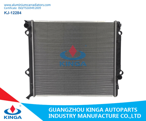 China Peças de automóvel de alumínio de soldadura Kzj120 1kzt Mt 16400-67212/67213 do radiador de Toyota 30150 30151 fornecedor