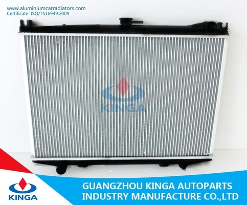 China radiadores de alumínio de 35 milímetros Nissan para TA PA16 de D21D de HARDBODY '92 - 95/26/32 fornecedor