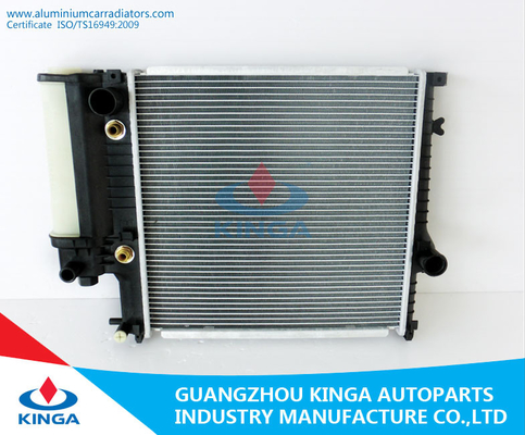 China Radiador de alumínio do carro das peças de automóvel para BMW 316/318/320/325 90 de OEM 1719264/1723528 EM fornecedor