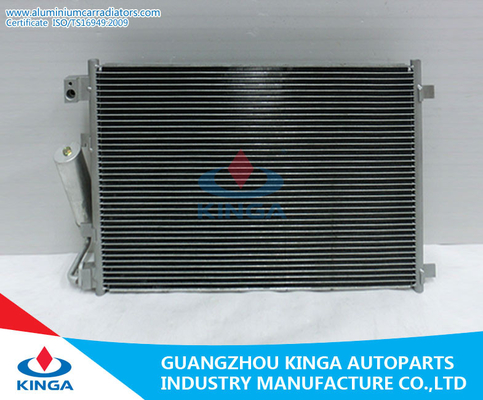 China Nissan areja o condensador de acondicionamento da C.A. de OEM 2007 de QASHQAI 92100-JD00A fornecedor