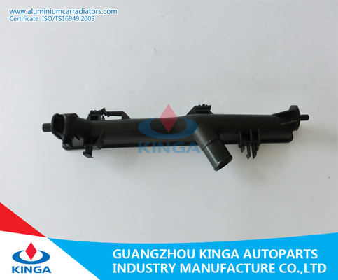 China Substituição plástica do tanque do radiador da água PA66 para MAZDA 5 06 - TA fornecedor