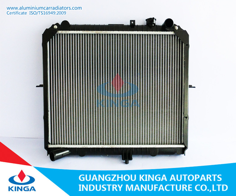 China Radiador do automóvel de Hyundai KIA K-SERIE'01 OK06B-15-200 da garantia da qualidade fornecedor