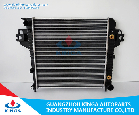CHINA JIPE de alumínio feito sob encomenda LIBERTY'02-06 dos radiadores do motor 52080118AB automotivo fornecedor