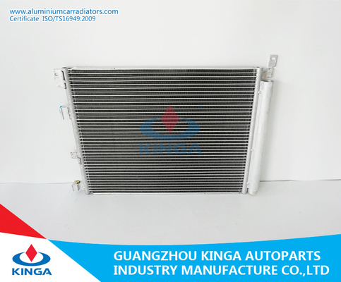 China Condensador refrigerando de Nissan do desempenho da altura auto, condensador automotivo fornecedor