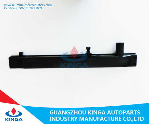 China Radiador plástico do tanque do carro para TA OE 16400-50200 de Toyota Landcruiser 98-02 UZJ100Q fornecedor