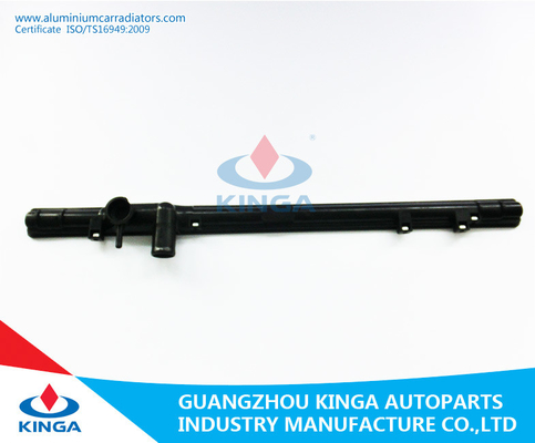 China 16400-46180 tanque plástico do radiador do reparo da água para TOYOTA LEXUS'95-98 JZS149 fornecedor
