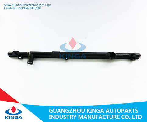 China Tanque plástico LEXUS'95-99 RX300 DPI 2453 do radiador da água do OEM 16400-7A550 fornecedor