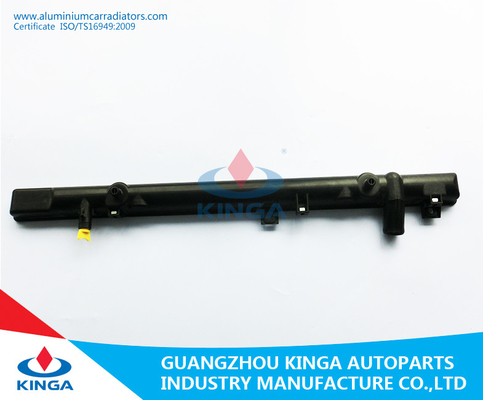 China Tanque do radiador do carro/tanque de água inferior plástico para OEM 19010-P8C-A01 do ACORDO de HONDA 1998-2002 fornecedor