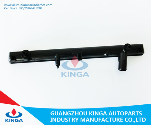 China Do radiador grande do OEM 17700-52D00 de Suzuki reparo plástico do tanque Vitara'01 Mt fornecedor