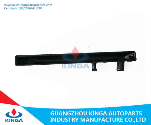 China Radiador inferior plástico do tanque para SUZUKI VITARA'97-AT fornecedor