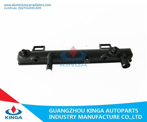 CHINA Substituição plástica do tanque do radiador PA66+GF30 para Suzuki A-STAR 05 - com na cor PRETA fornecedor