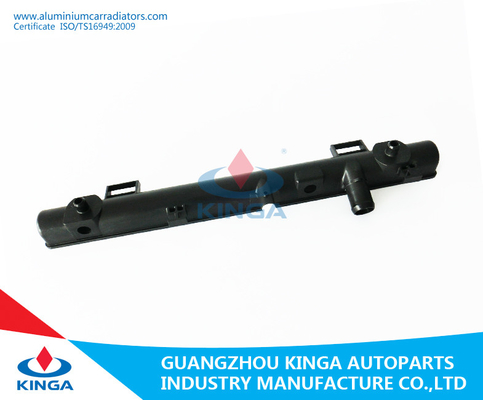 China Tanque inferior plástico do radiador para Suzuki Tiger 2012 em PA66+GF30 fornecedor