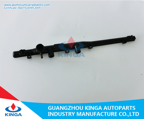 China Para Subaru Legacy'03-09 em OEM plástico 45111-AG040 do tanque da parte superior do radiador do radiador fornecedor