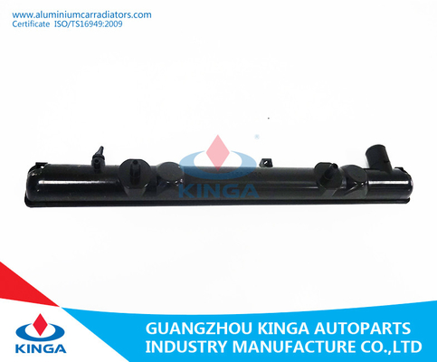 China Mitsubishi PEGARA as peças sobresselentes 1998 plásticas do automóvel do reparo do radiador do tanque da TA L200 fornecedor
