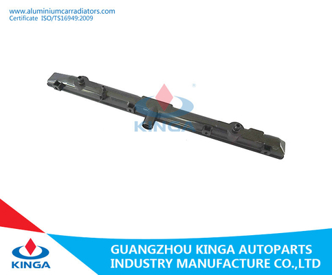 China O tanque plástico da parte inferior do radiador para Toyota Starlet'96-Np80/Ep91 Mt/tanque do radiador parte fornecedor