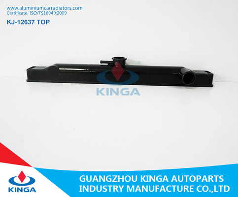 China Tanque plástico do radiador preto para o tanque da parte superior de HILUX RN60/65/106'89-97 HILUX YN106/110'89-97 fornecedor