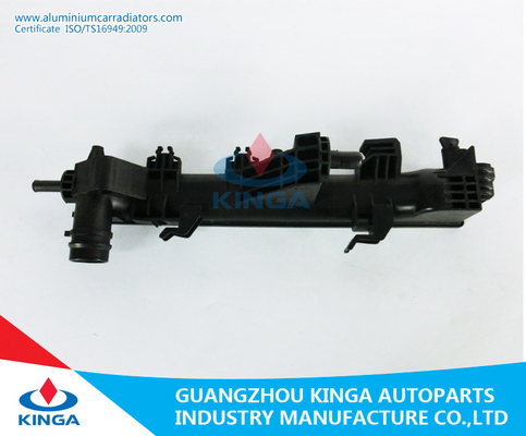 CHINA Substituição 2006 lateral coa de limão do tanque do radiador da ligação em ponte/relé 2006/Fiat Ducato fornecedor