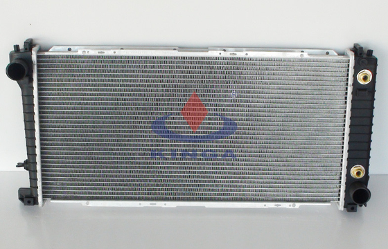 China Substituição de alumínio do radiador de BMW do carro de 520/525/530/730/740d 1998, 2000 EM fornecedor