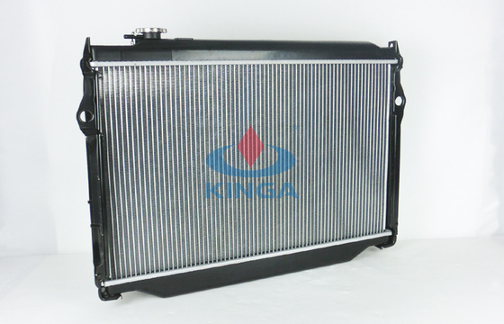 CHINA substituição do radiador de 95 - 98 FZJ80G Toyota Landcruiser, transmissão automática fornecedor