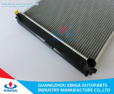 OEM de alumínio eficaz refrigerando de Toyota Starlet dos radiadores do carro 16400-11310/11360 fornecedor